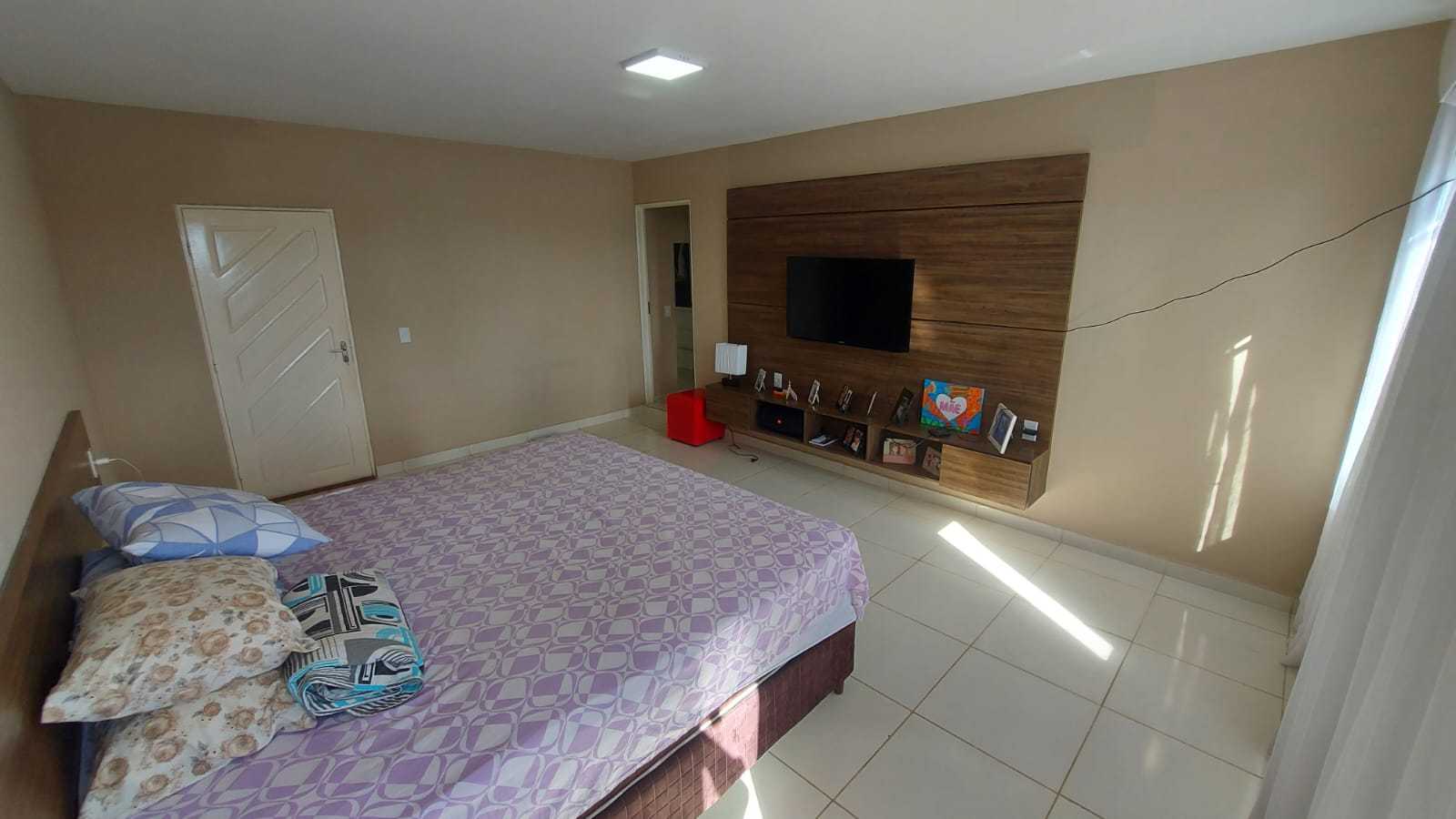 Casa de Condomínio à venda com 4 quartos, 340m² - Foto 9