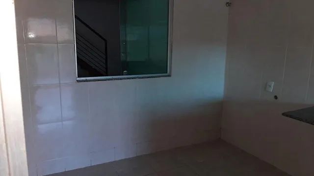 Casa à venda com 4 quartos, 60m² - Foto 6