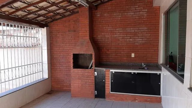 Casa à venda com 4 quartos, 60m² - Foto 3