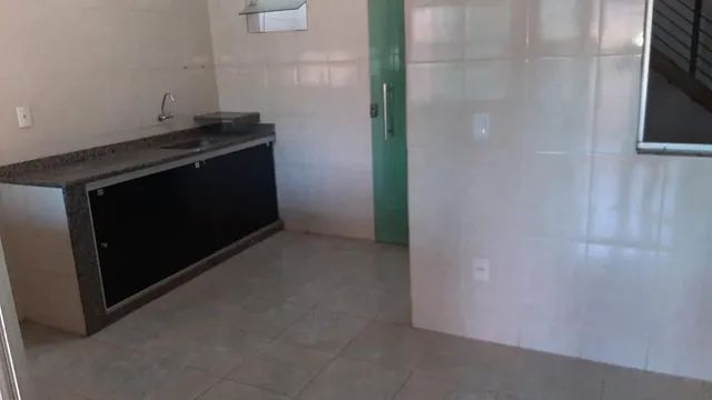 Casa à venda com 4 quartos, 60m² - Foto 5