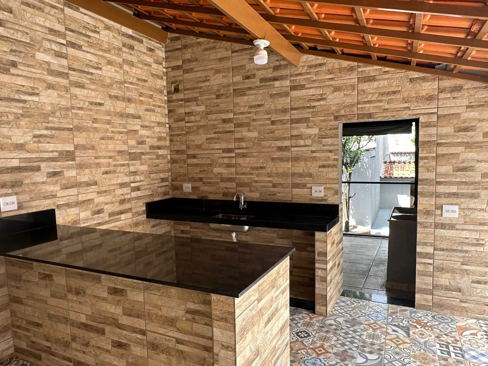 Casa para alugar com 3 quartos, 360m² - Foto 7