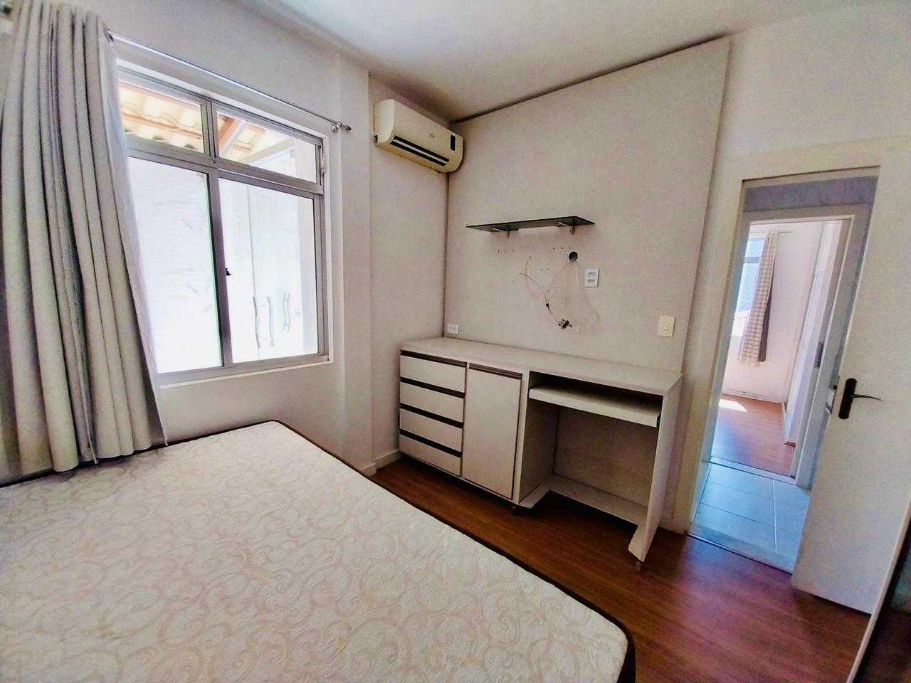 Apartamento à venda com 3 quartos, 150m² - Foto 8