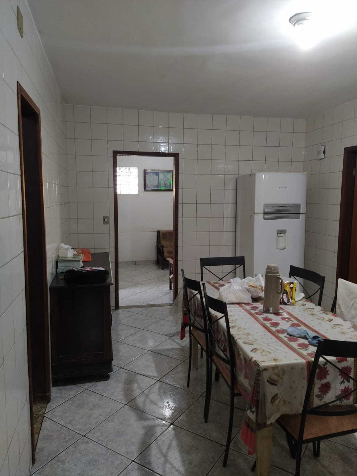 Casa à venda com 3 quartos, 175m² - Foto 7