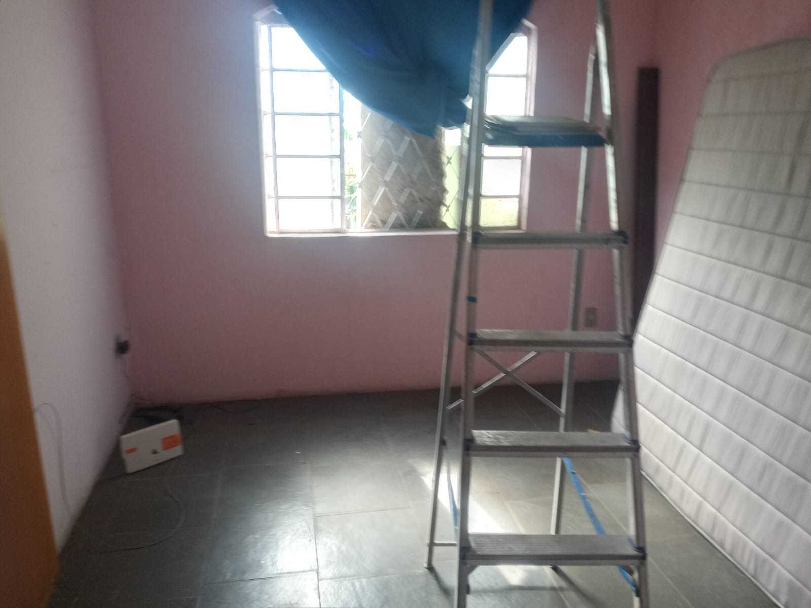 Casa à venda com 7 quartos, 80m² - Foto 8