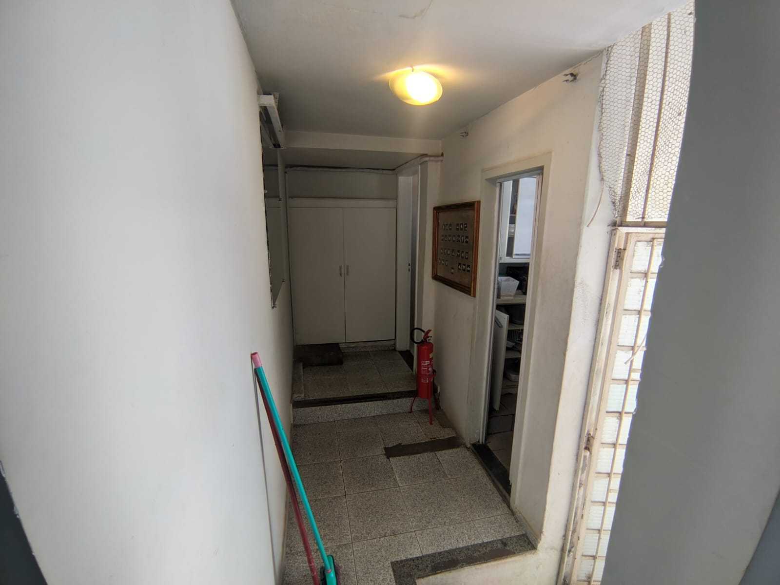 Casa para alugar com 3 quartos, 180m² - Foto 9