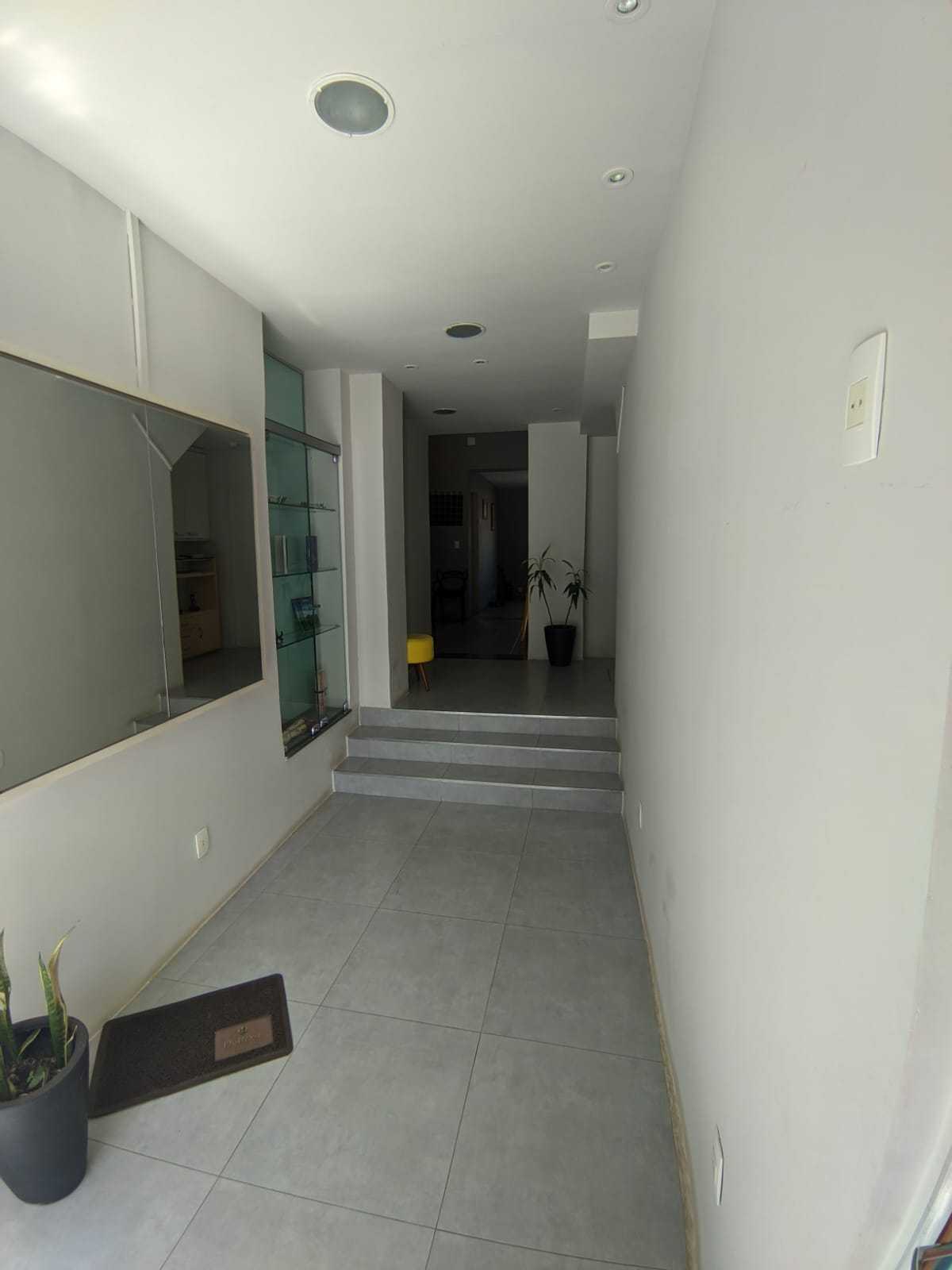 Casa para alugar com 3 quartos, 180m² - Foto 12