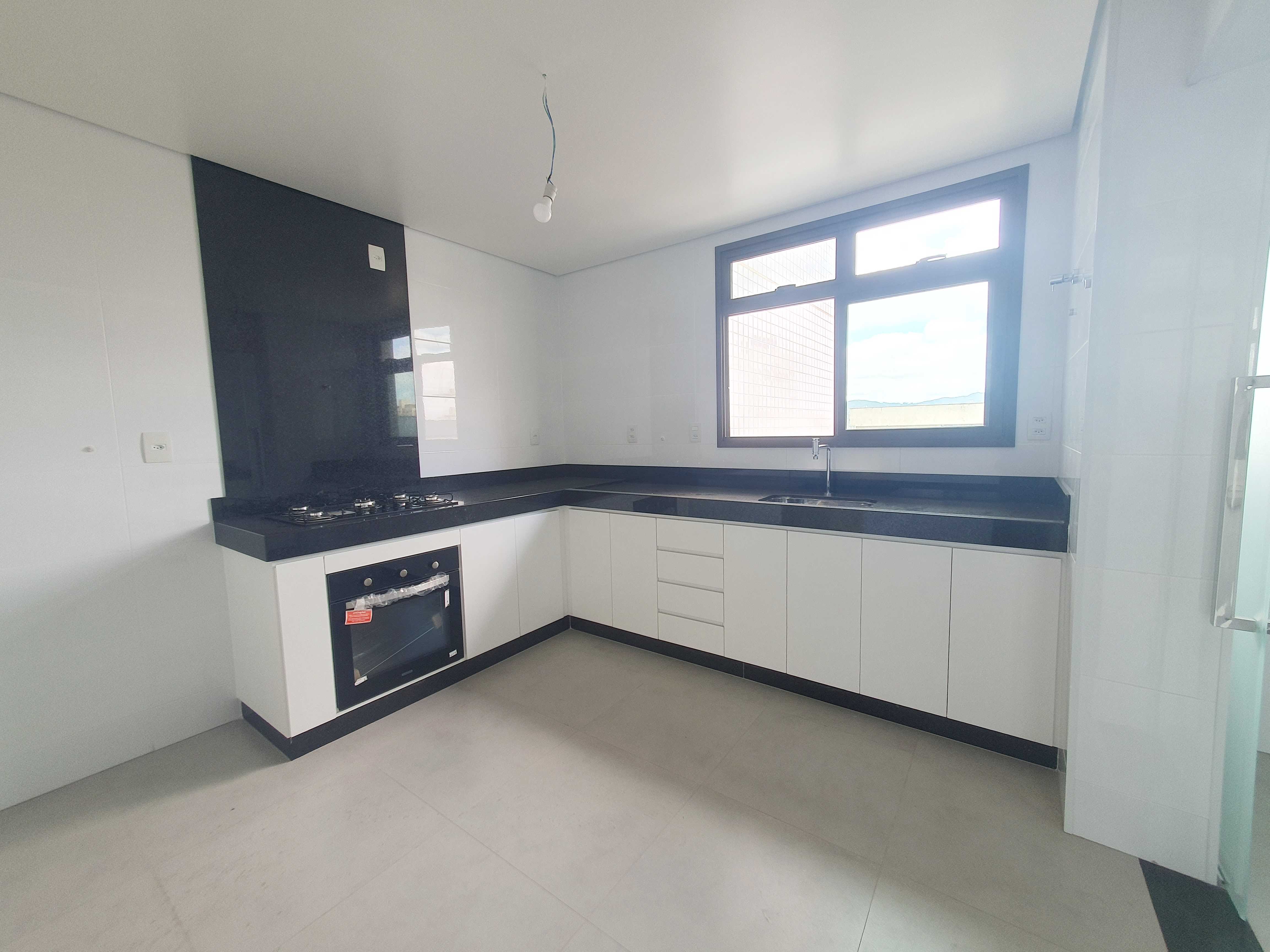 Apartamento à venda com 3 quartos, 196m² - Foto 17