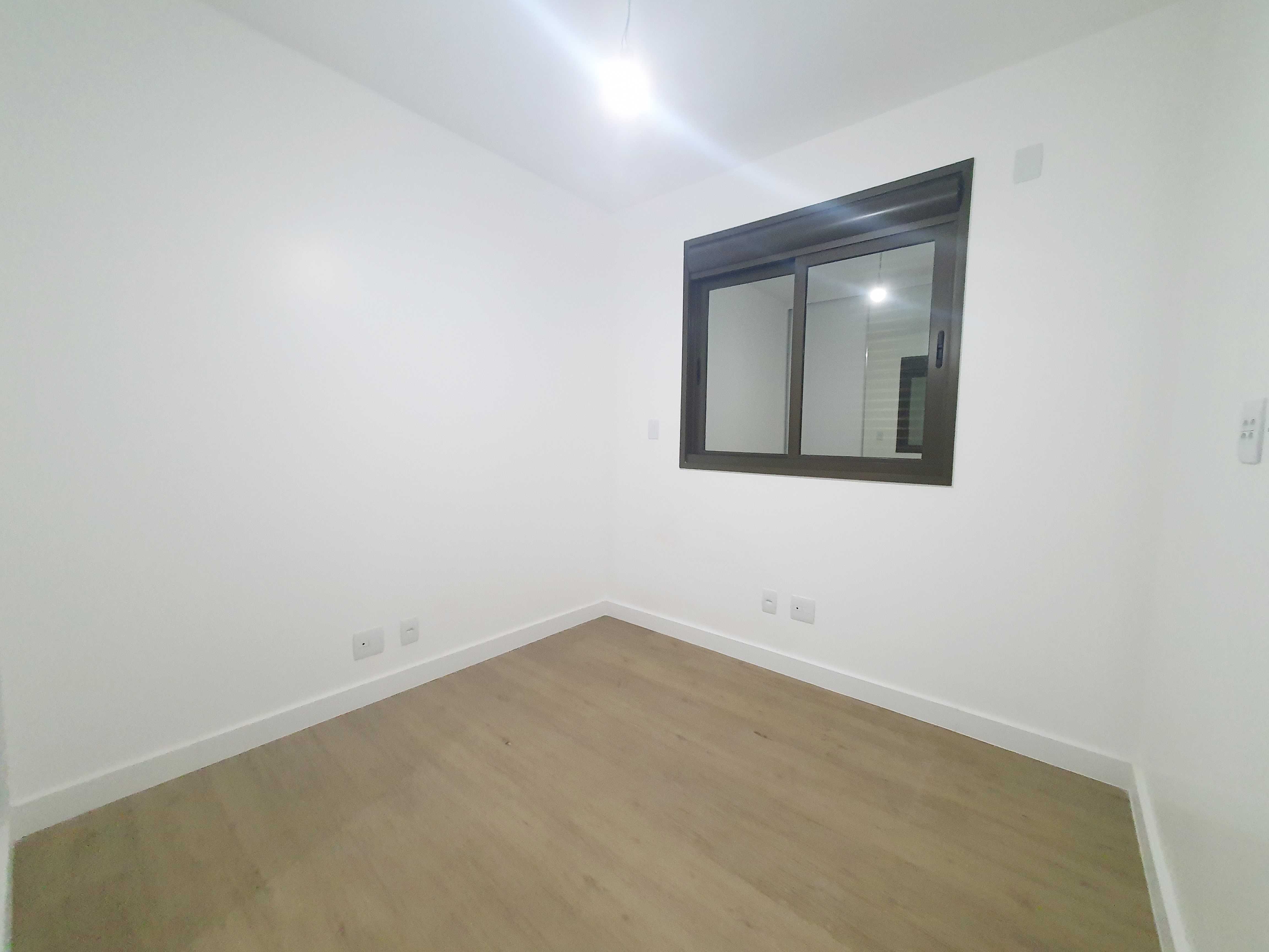 Apartamento à venda com 3 quartos, 196m² - Foto 6