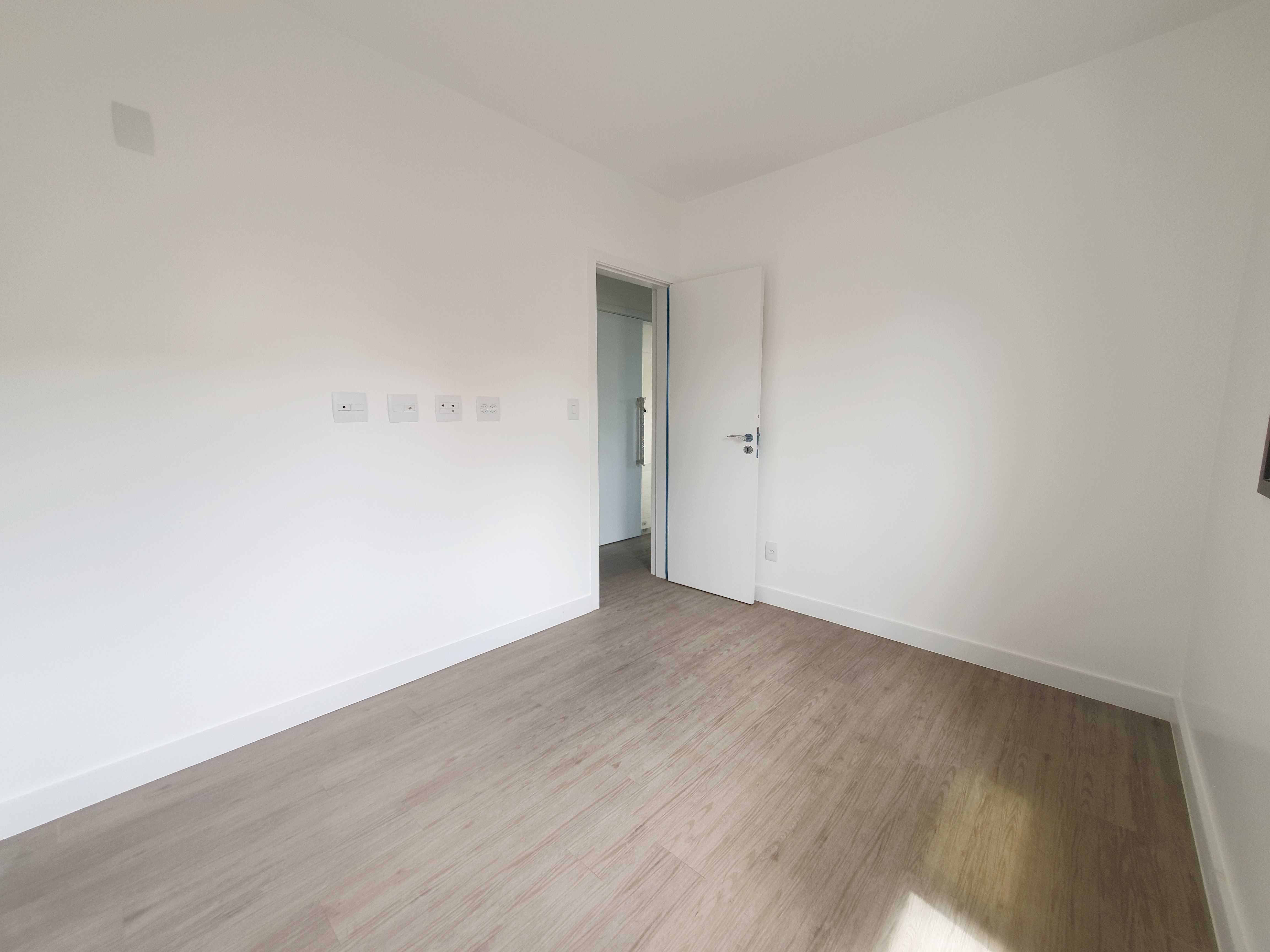 Apartamento à venda com 3 quartos, 196m² - Foto 8