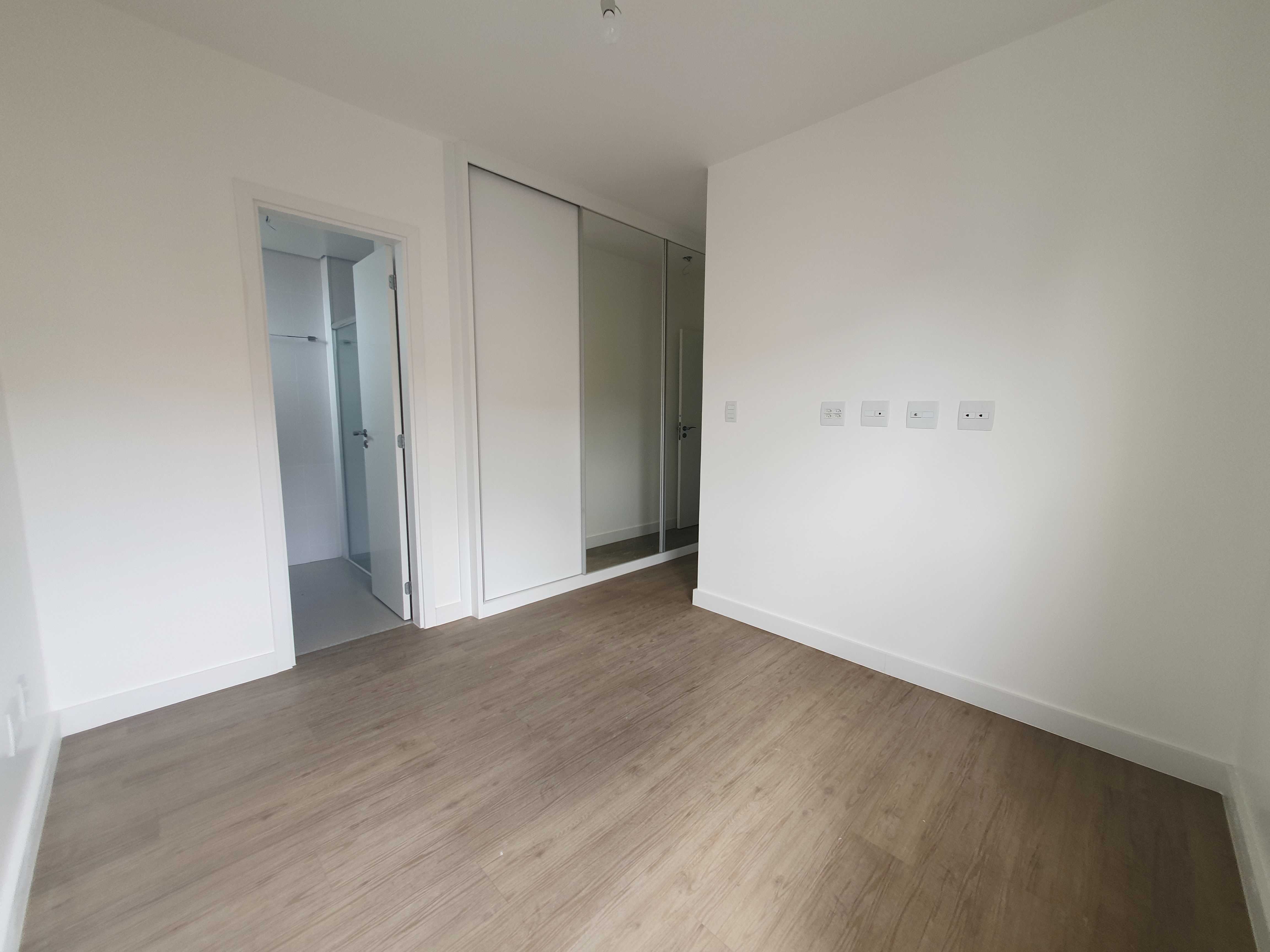 Apartamento à venda com 3 quartos, 196m² - Foto 11