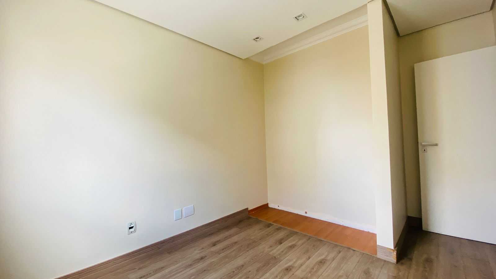 Apartamento à venda com 3 quartos, 140m² - Foto 9