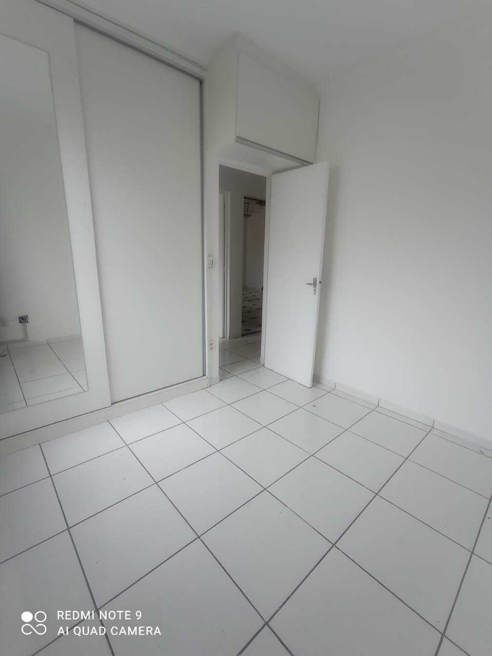 Apartamento à venda com 3 quartos, 80m² - Foto 17