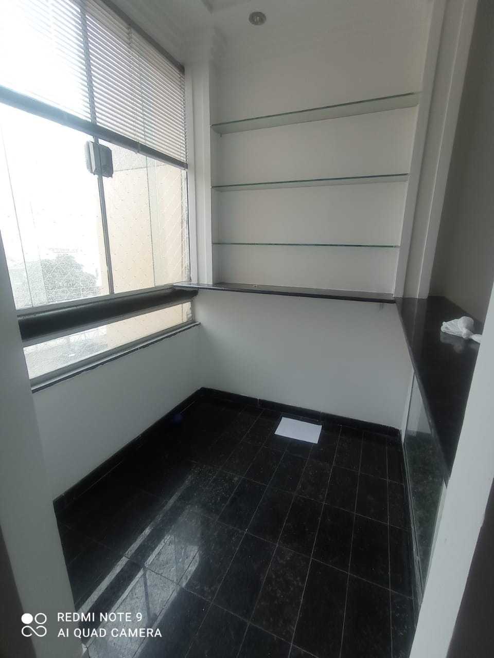 Apartamento à venda com 3 quartos, 80m² - Foto 3