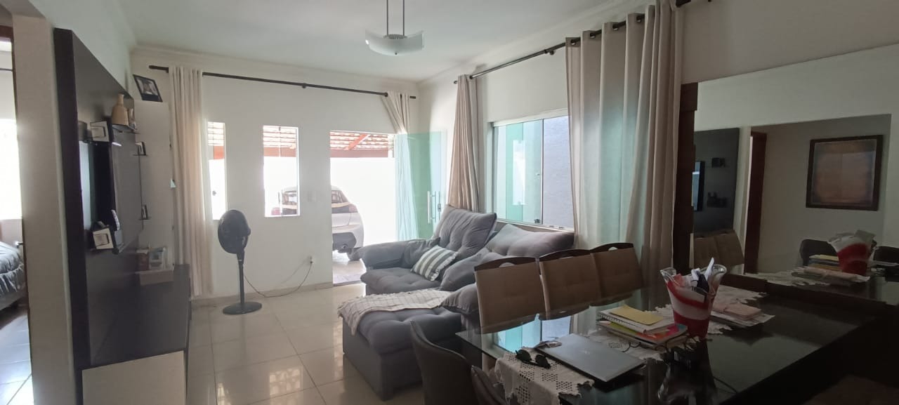 Casa à venda com 2 quartos, 100m² - Foto 17