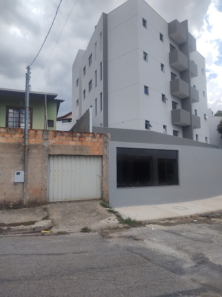 Cobertura à venda com 2 quartos, 68m² - Foto 2