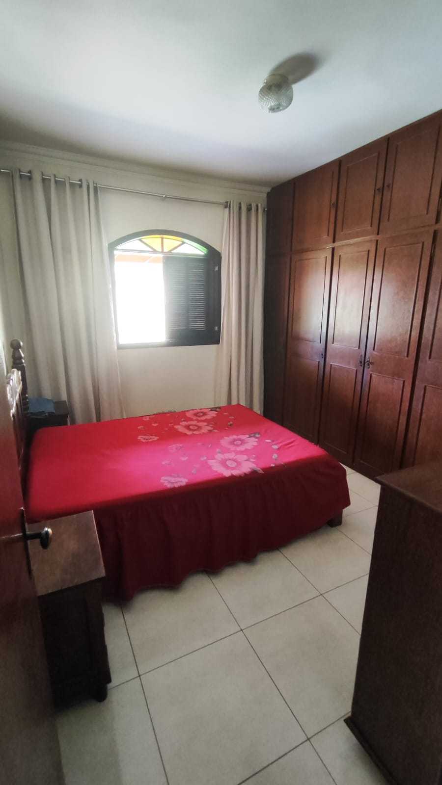 Casa à venda com 3 quartos, 360m² - Foto 15