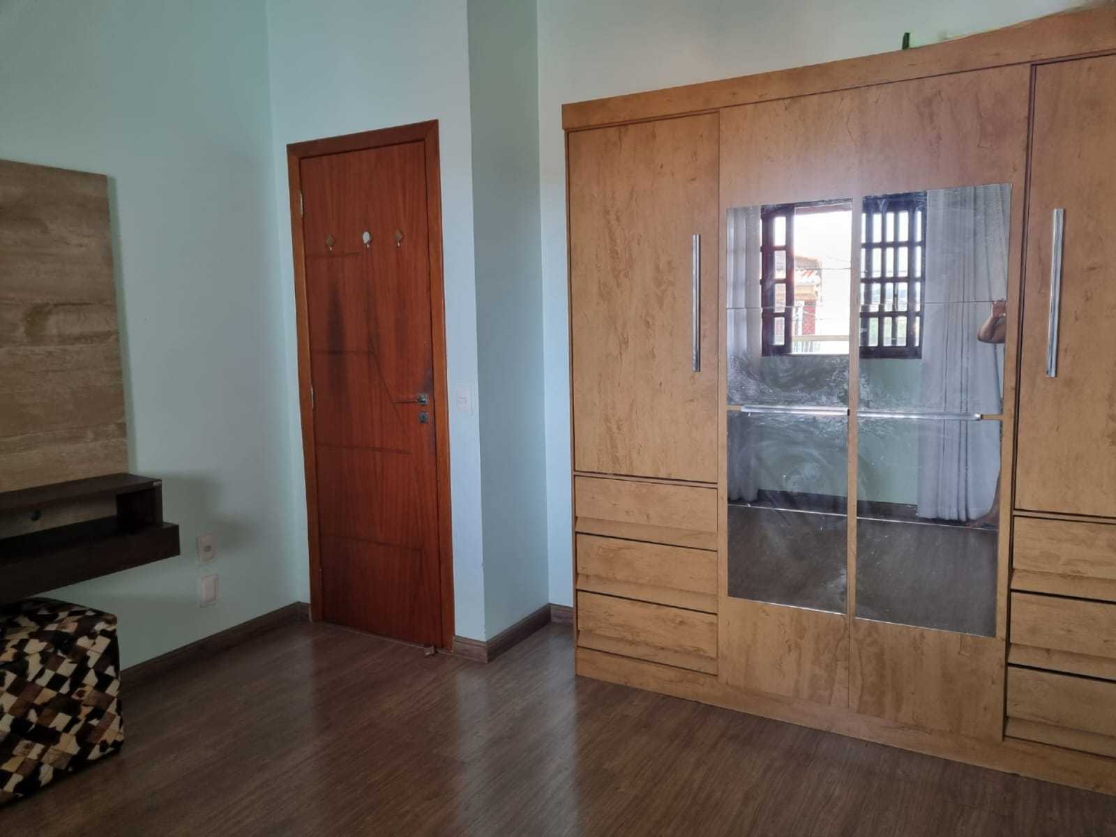 Casa à venda com 6 quartos, 360m² - Foto 13