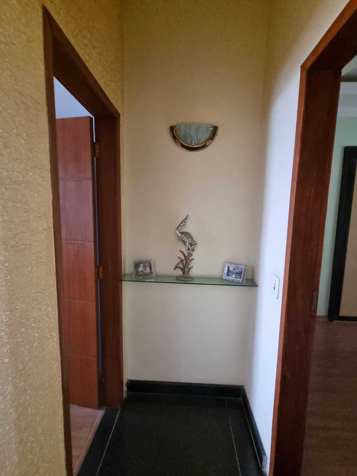 Casa à venda com 6 quartos, 360m² - Foto 12