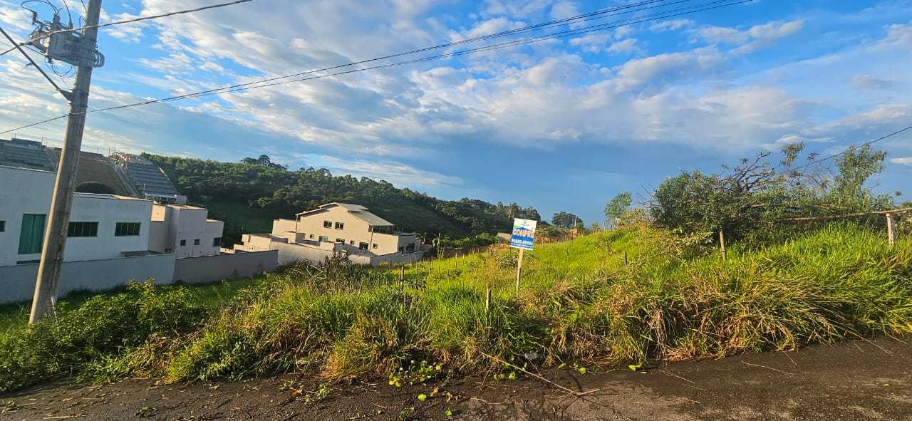 Terreno à venda, 360m² - Foto 1