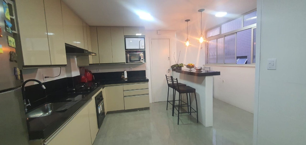 Apartamento à venda com 3 quartos, 115m² - Foto 9