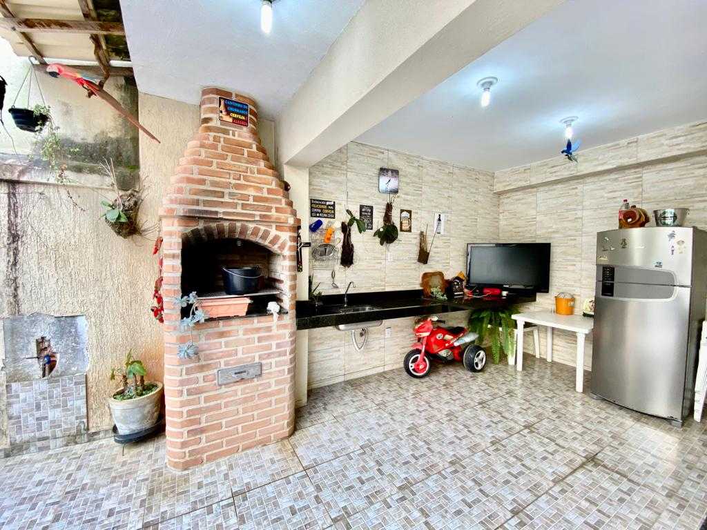 Casa à venda com 3 quartos, 208m² - Foto 5