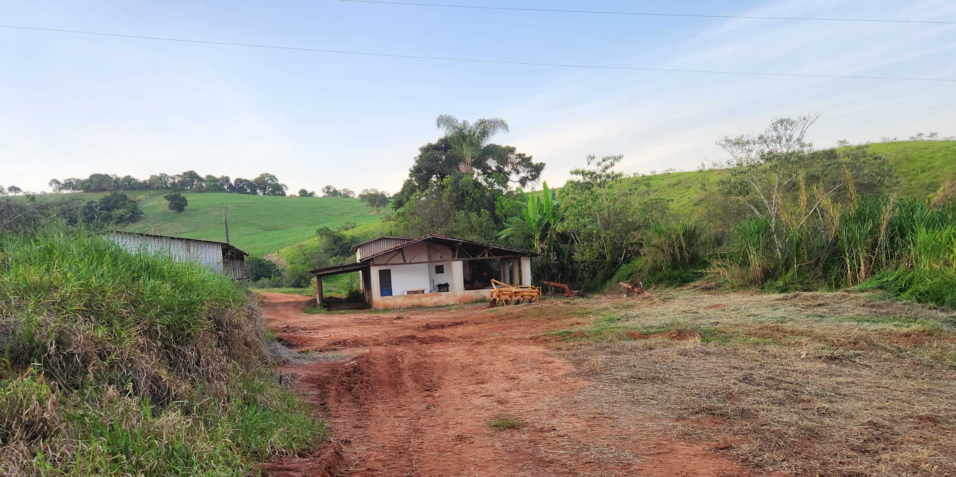 Chácara à venda com 3 quartos, 1127700m² - Foto 21