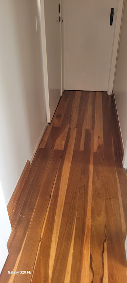 Apartamento à venda com 2 quartos, 70m² - Foto 4