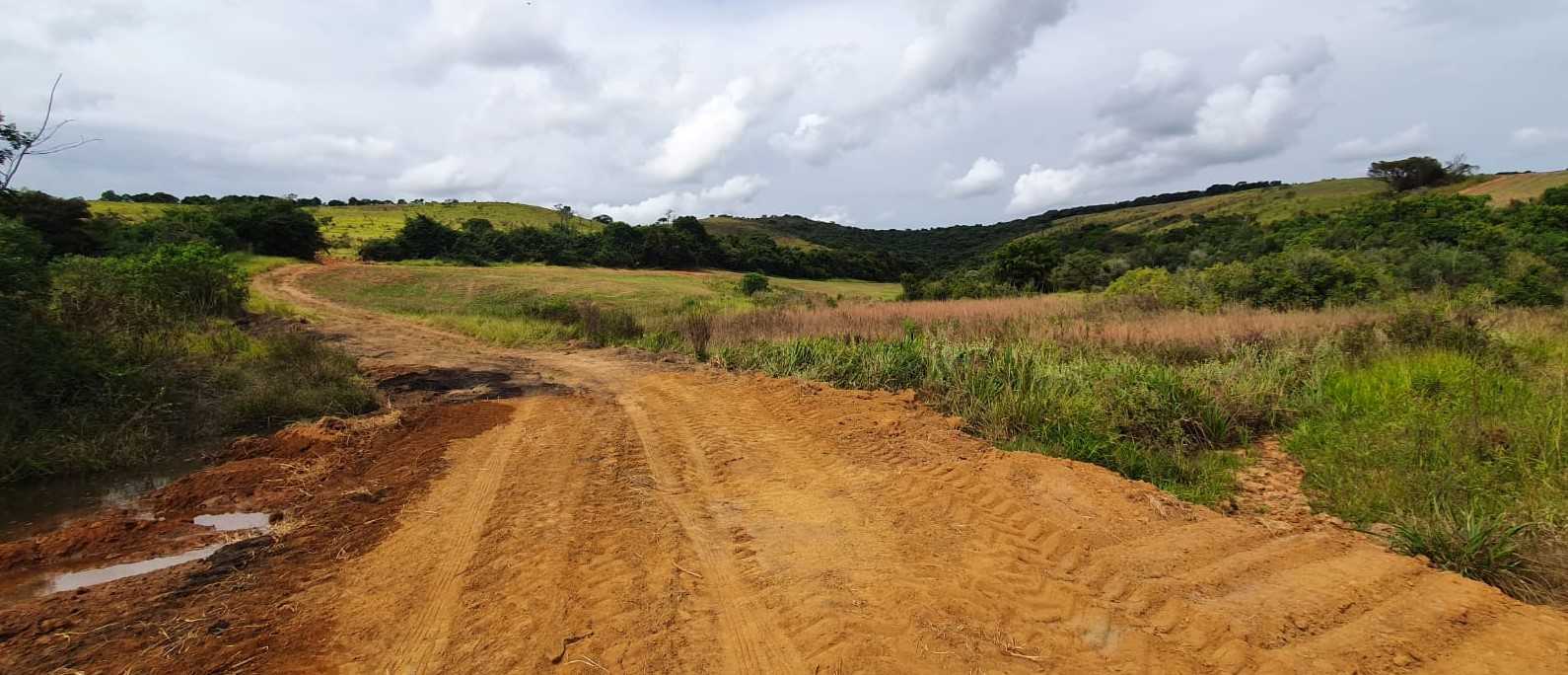 Chácara à venda com 3 quartos, 2662000m² - Foto 4