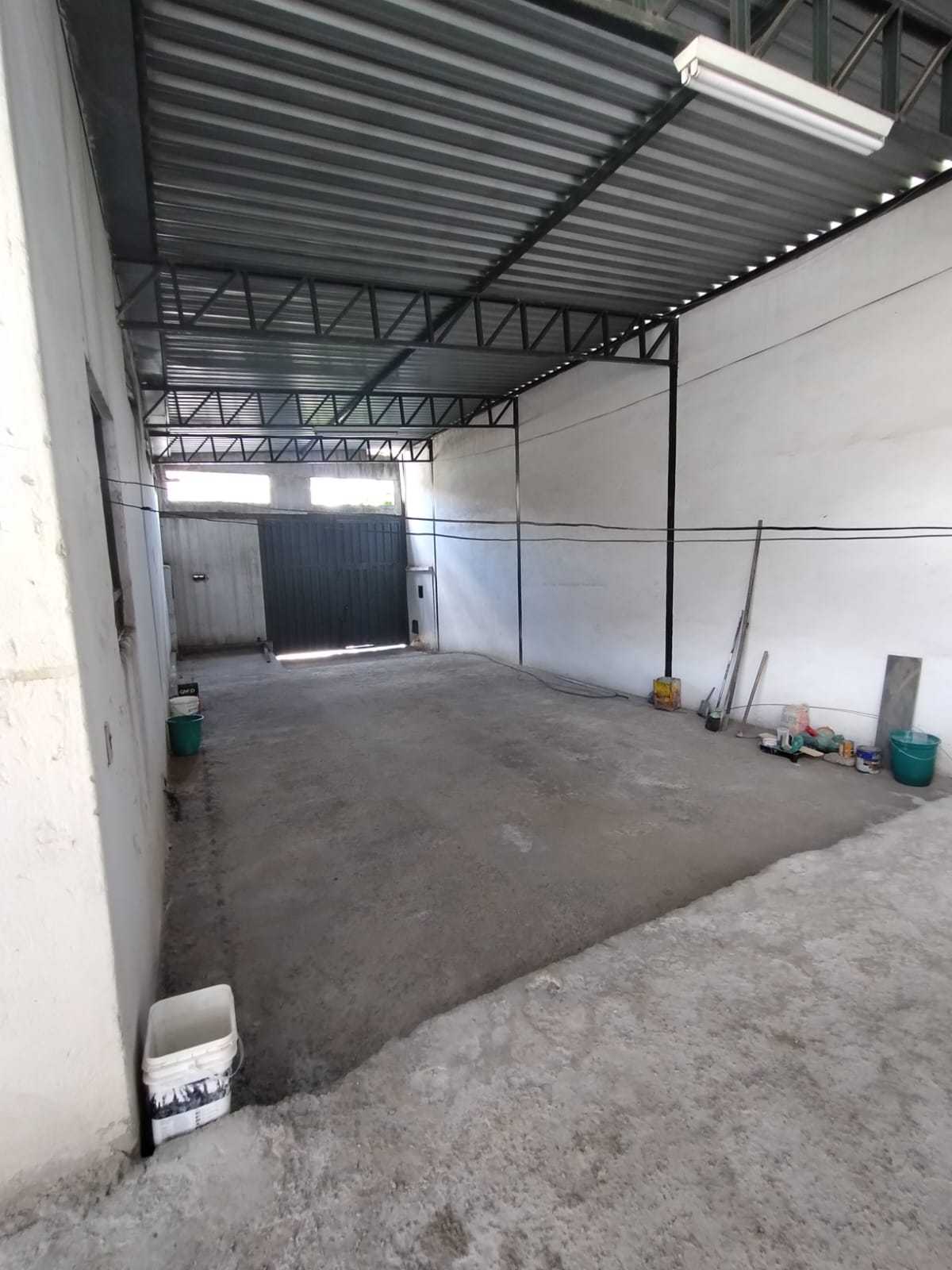 Depósito-Galpão-Armazém à venda com 2 quartos, 360m² - Foto 2