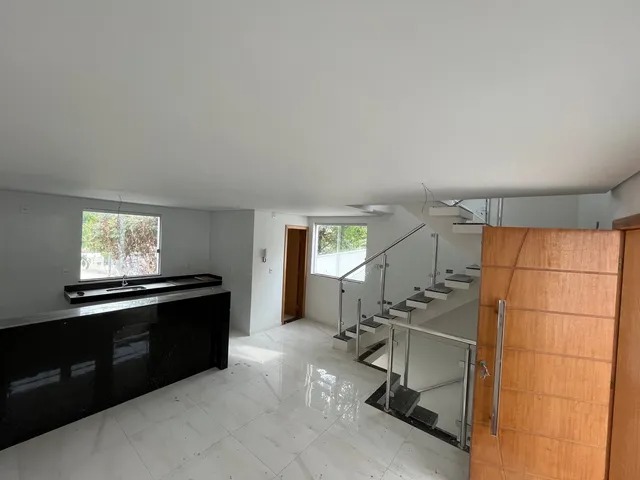 Casa à venda com 3 quartos, 150m² - Foto 8