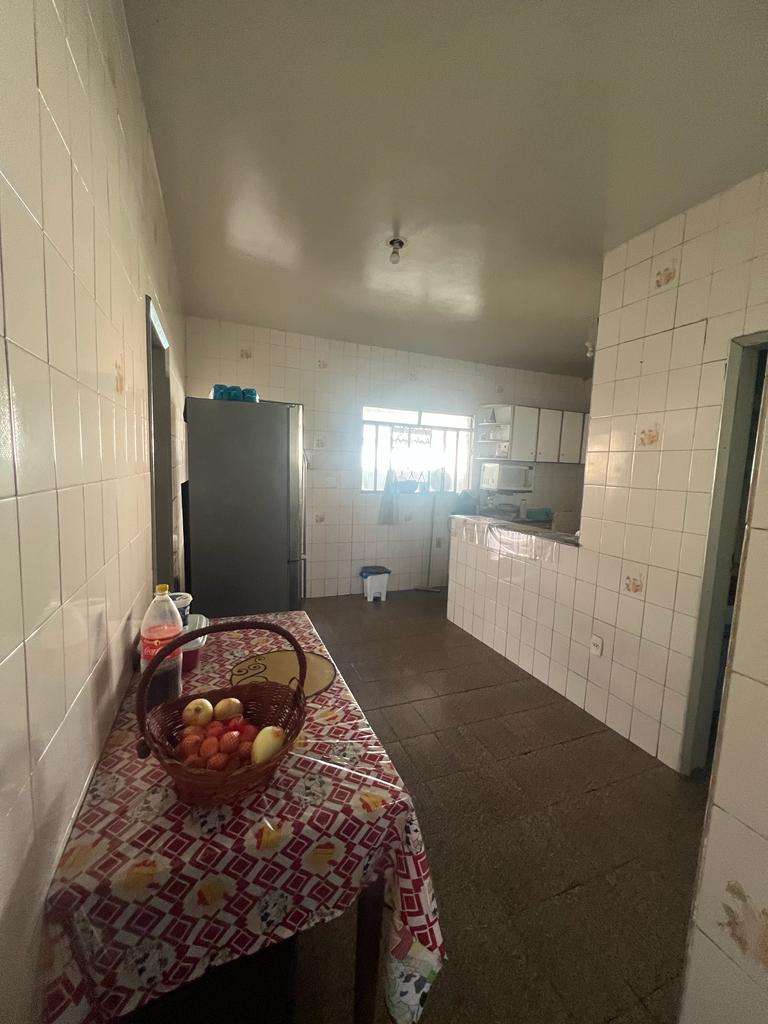 Casa à venda com 5 quartos, 360m² - Foto 14