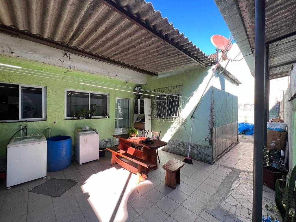 Casa à venda com 5 quartos, 360m² - Foto 10