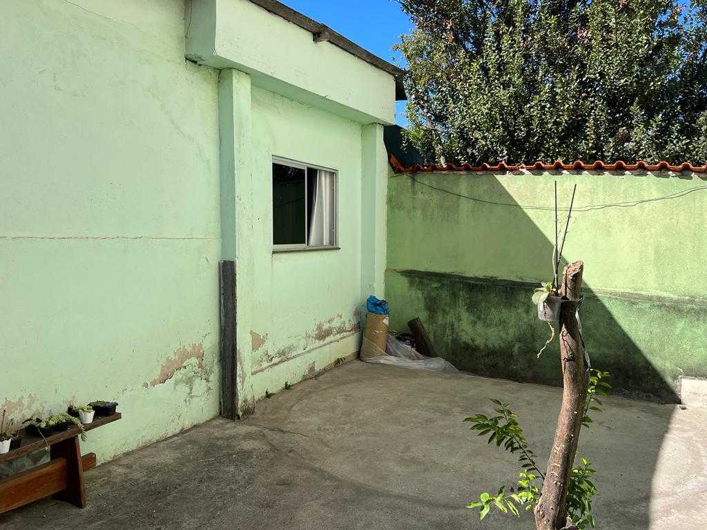 Casa à venda com 5 quartos, 360m² - Foto 2