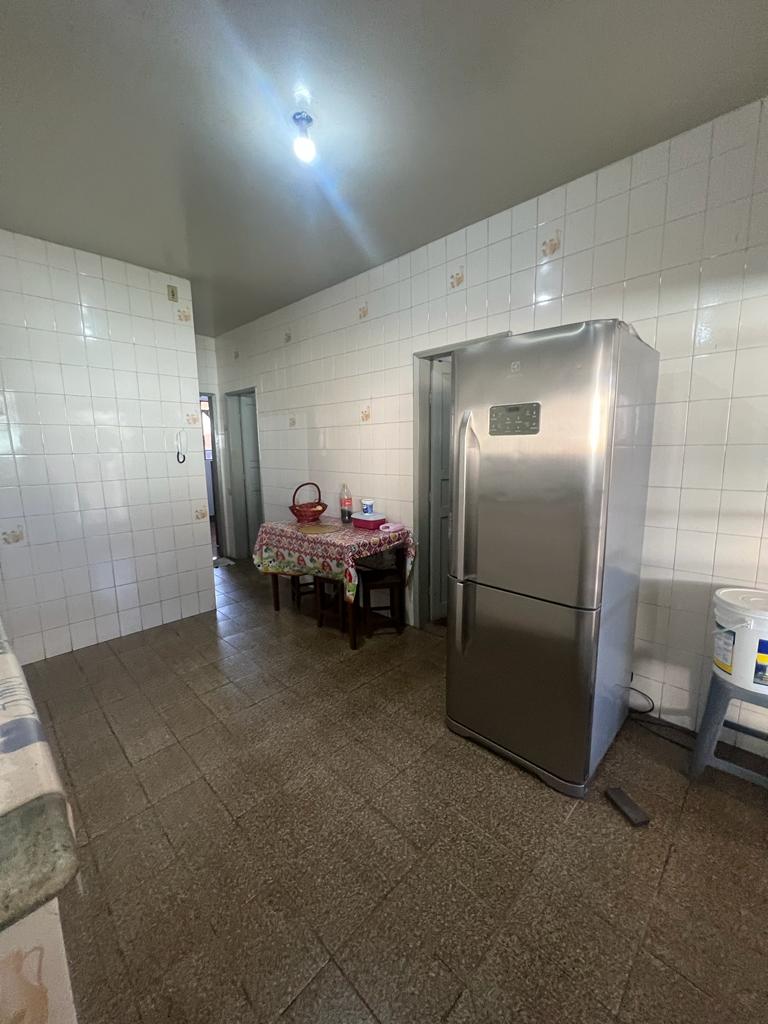 Casa à venda com 5 quartos, 360m² - Foto 17