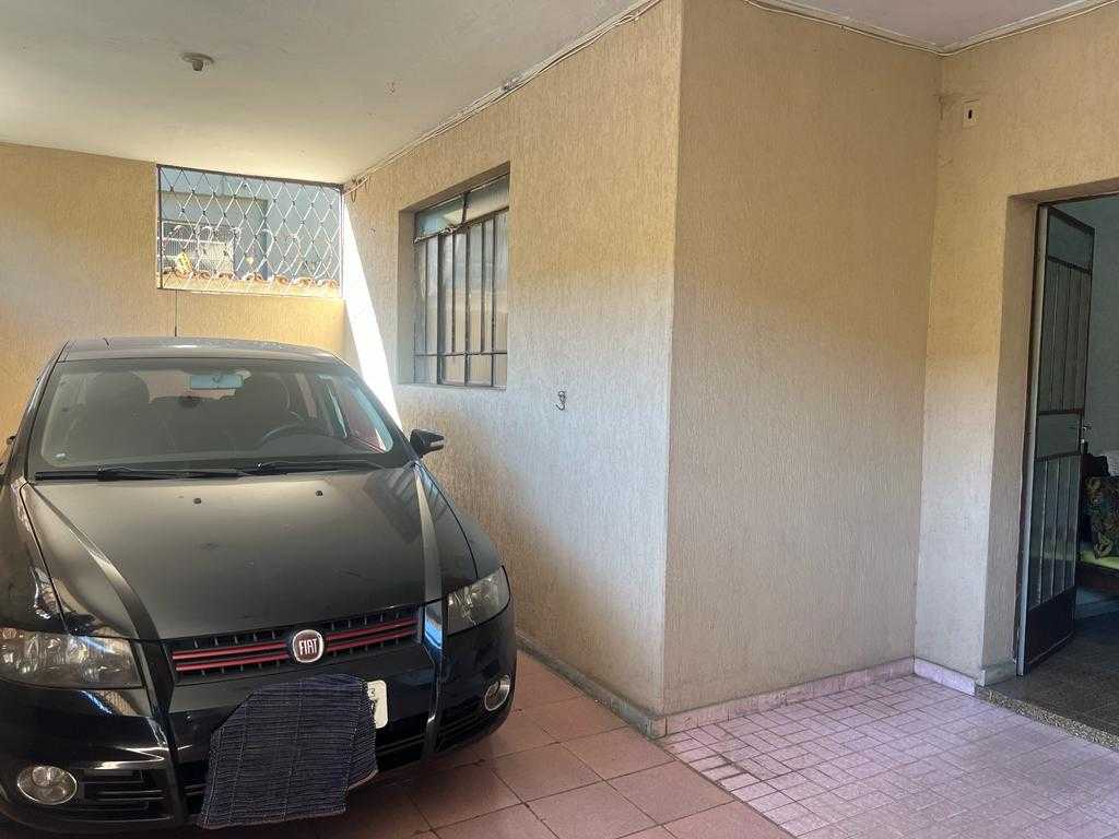 Casa à venda com 5 quartos, 360m² - Foto 20