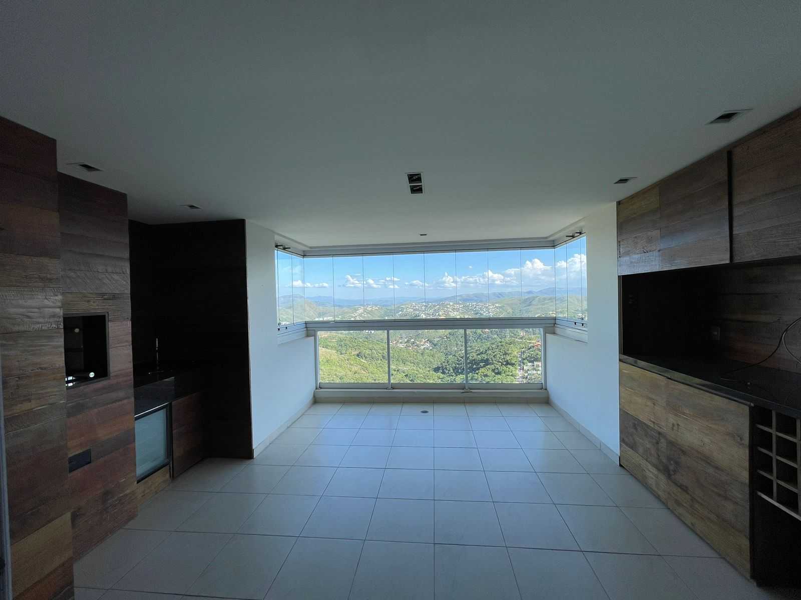 Apartamento à venda com 4 quartos, 225m² - Foto 5