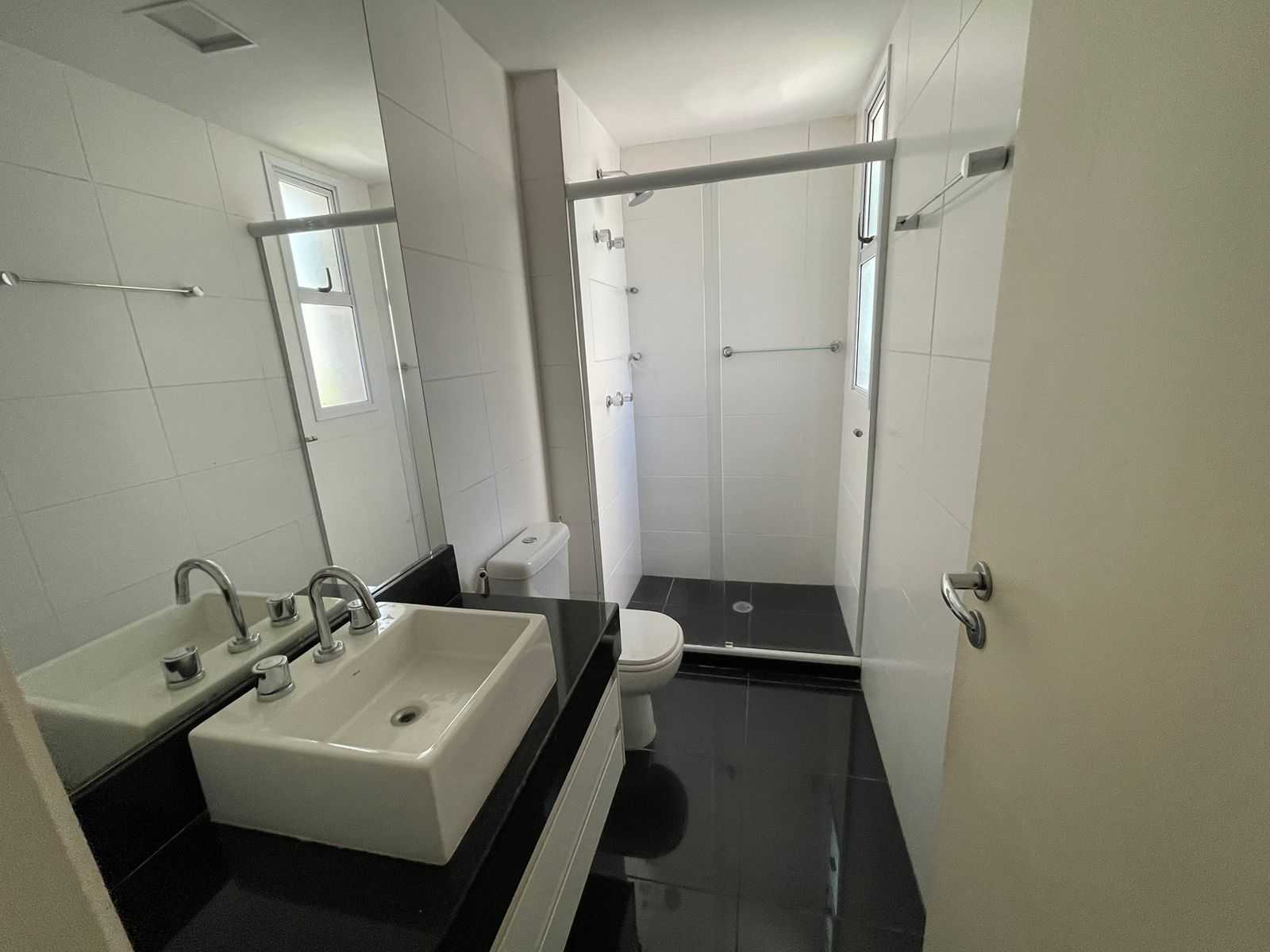 Apartamento à venda com 4 quartos, 225m² - Foto 19