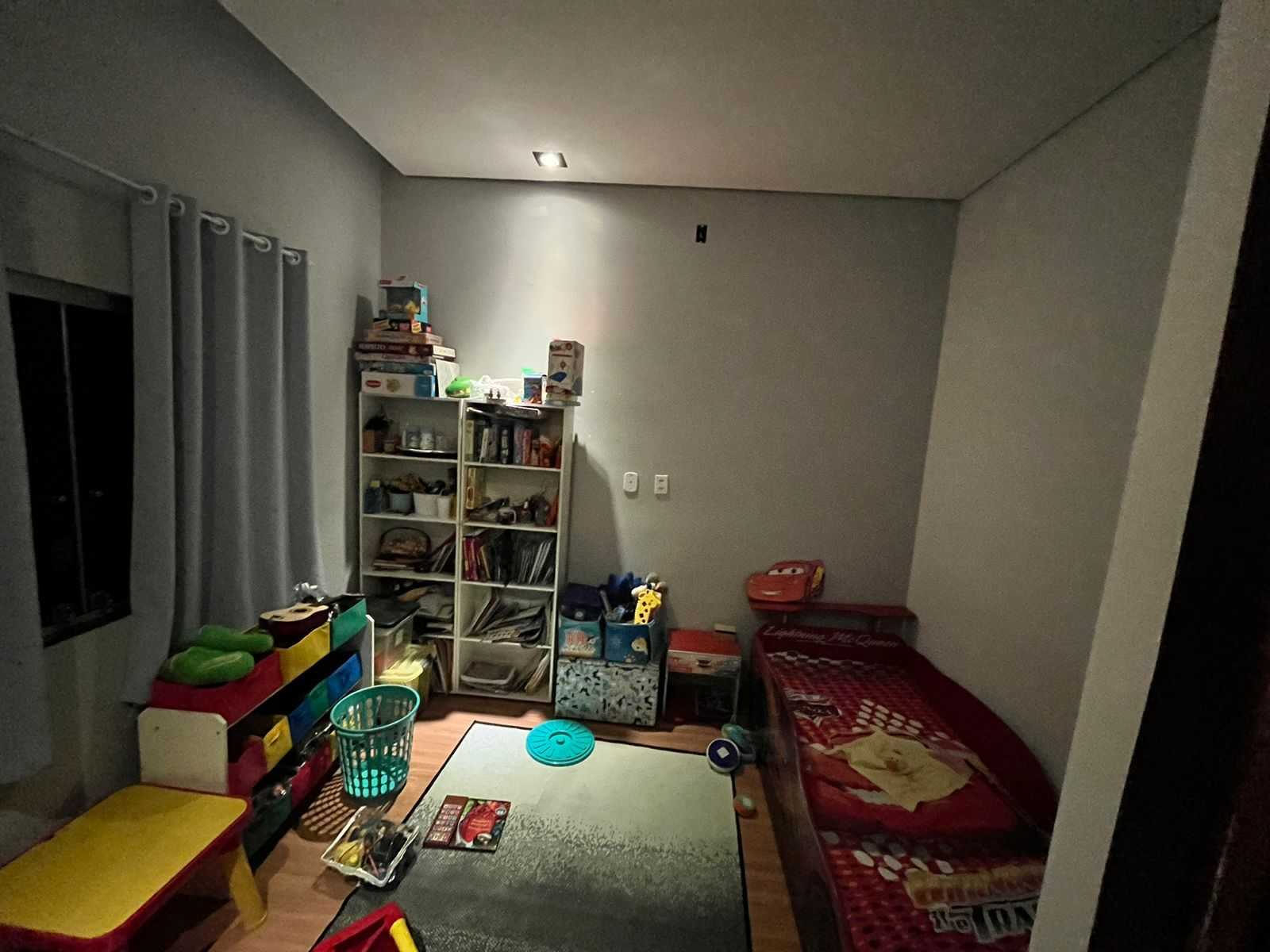 Casa à venda com 3 quartos, 300m² - Foto 18