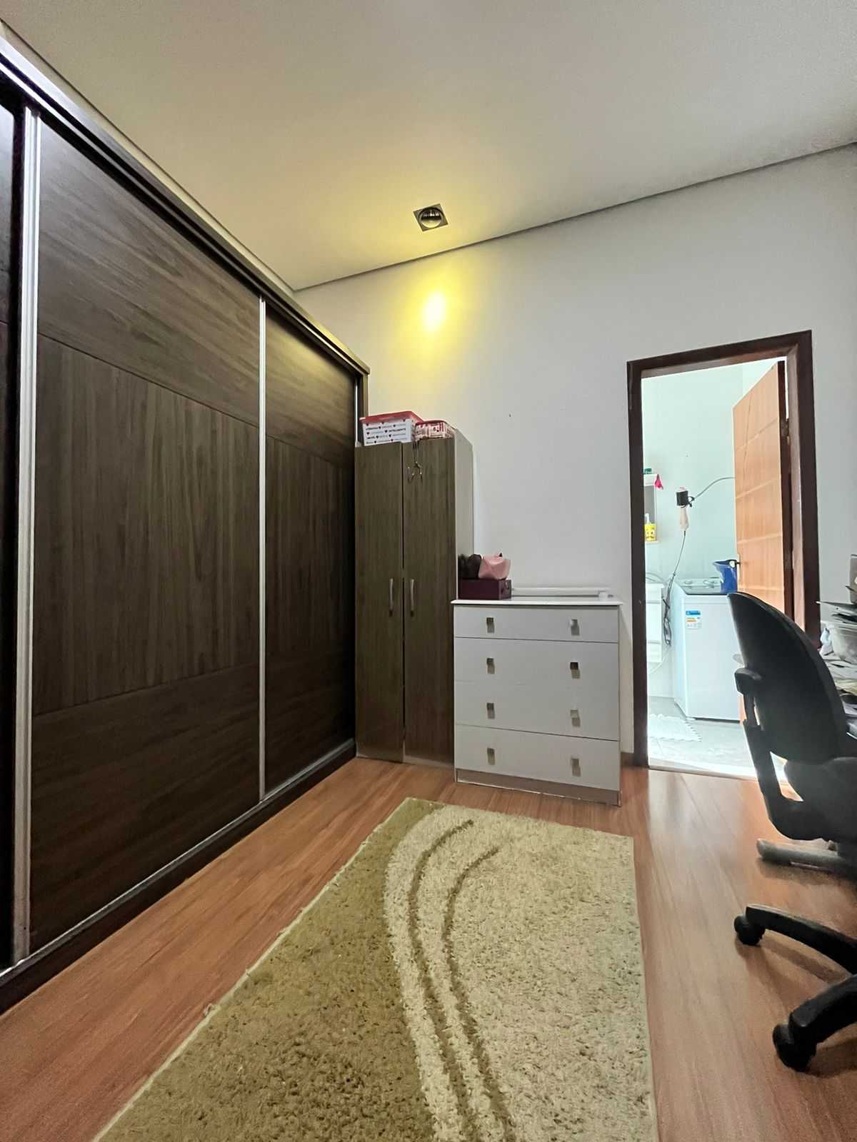 Casa à venda com 3 quartos, 300m² - Foto 22