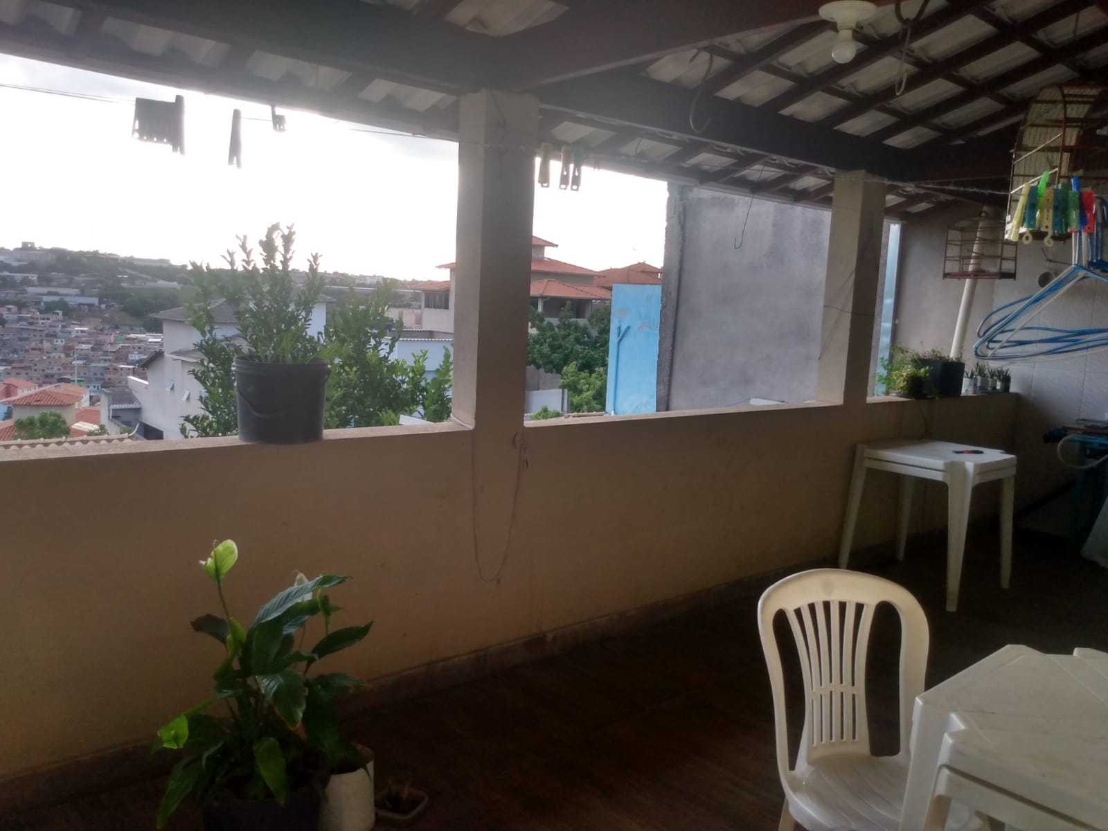 Casa à venda com 3 quartos, 200m² - Foto 15