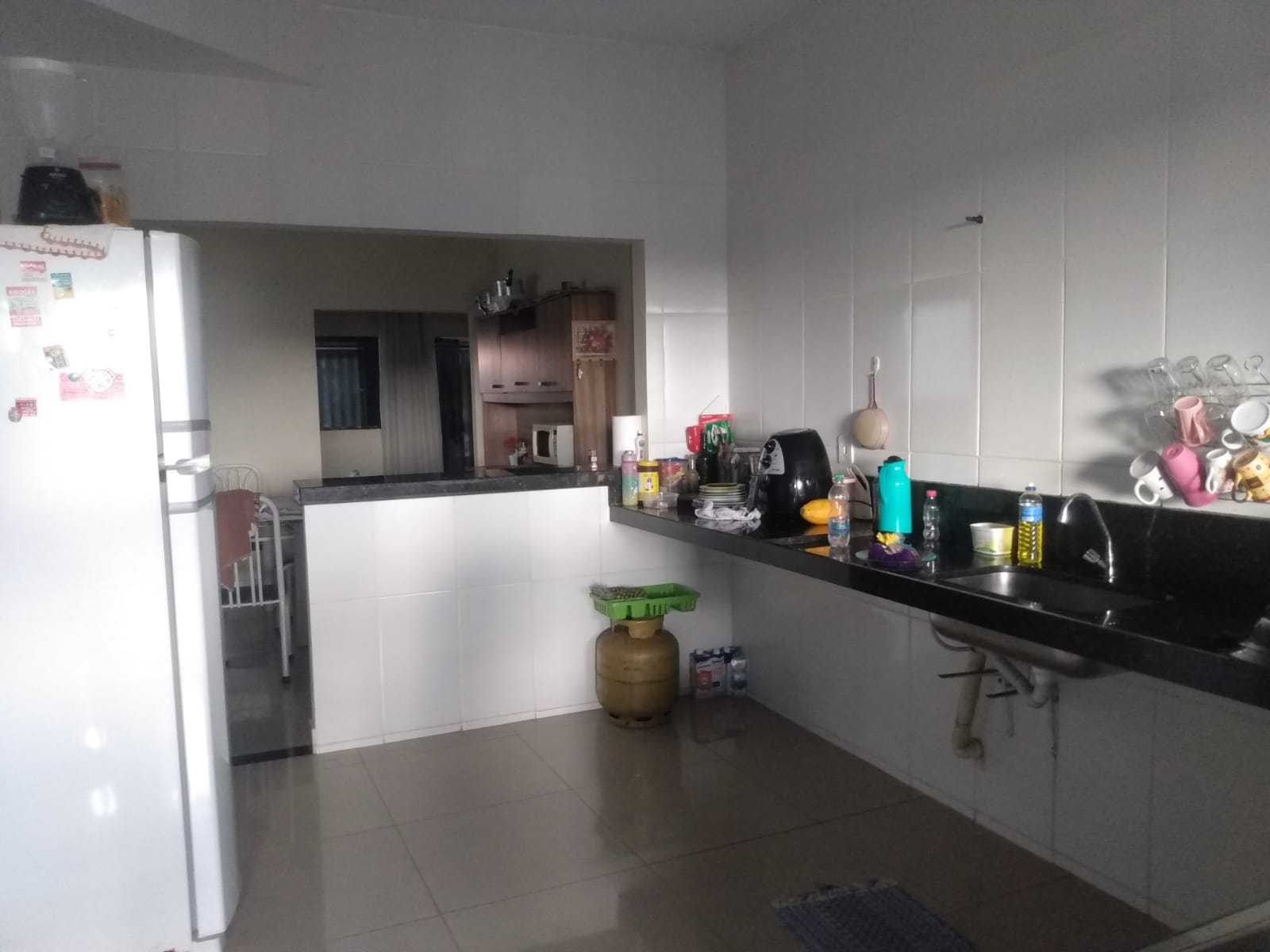 Casa à venda com 3 quartos, 200m² - Foto 8