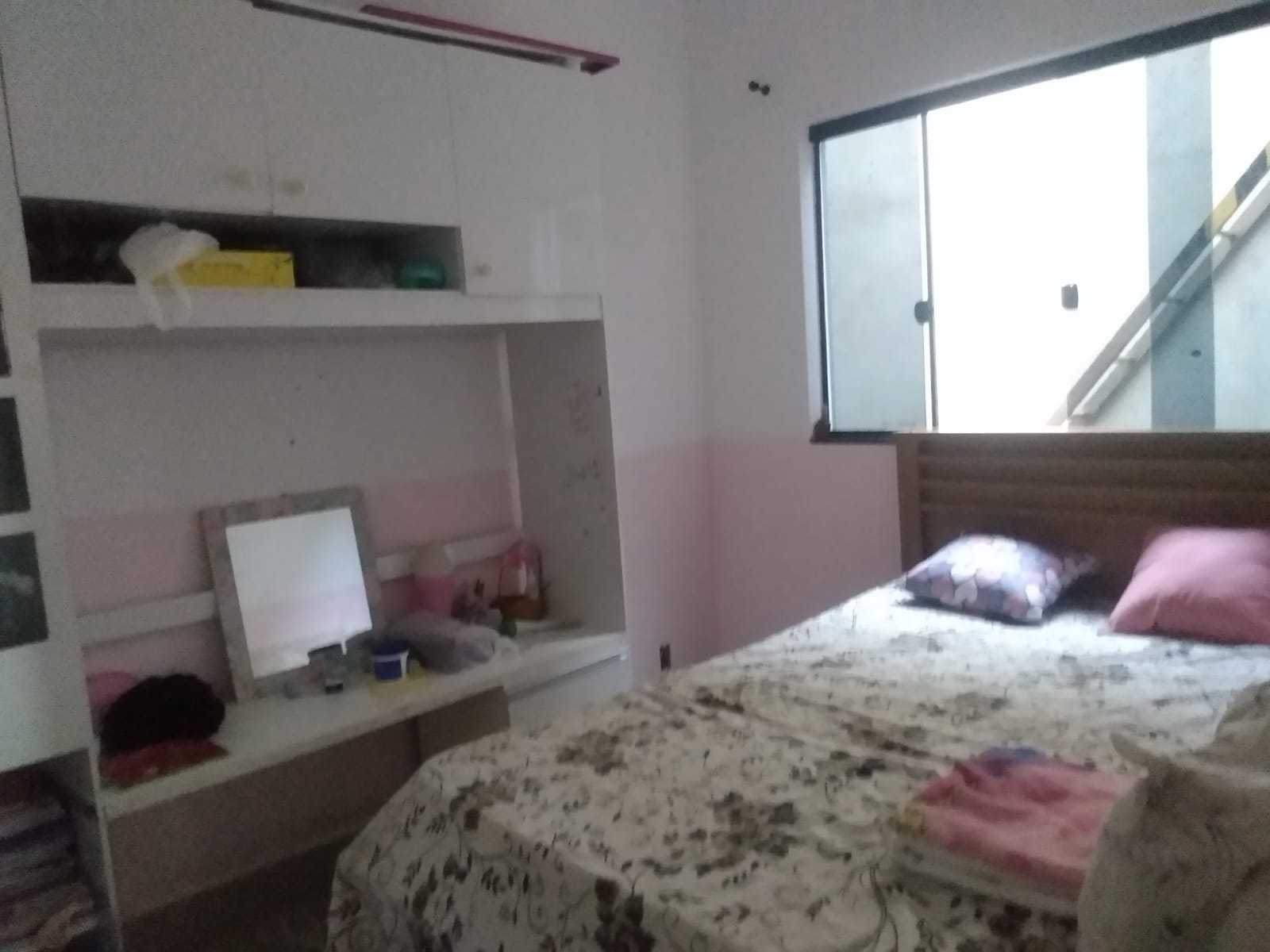 Casa à venda com 3 quartos, 200m² - Foto 9