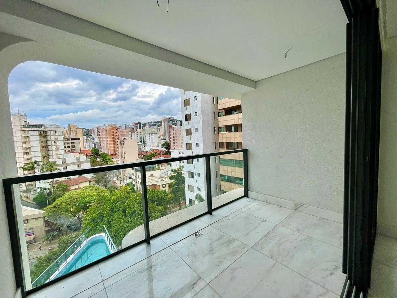 Apartamento à venda com 4 quartos, 146m² - Foto 2