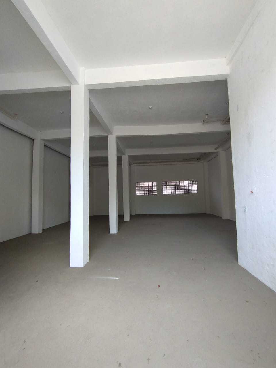 Loja-Salão para alugar, 200m² - Foto 2