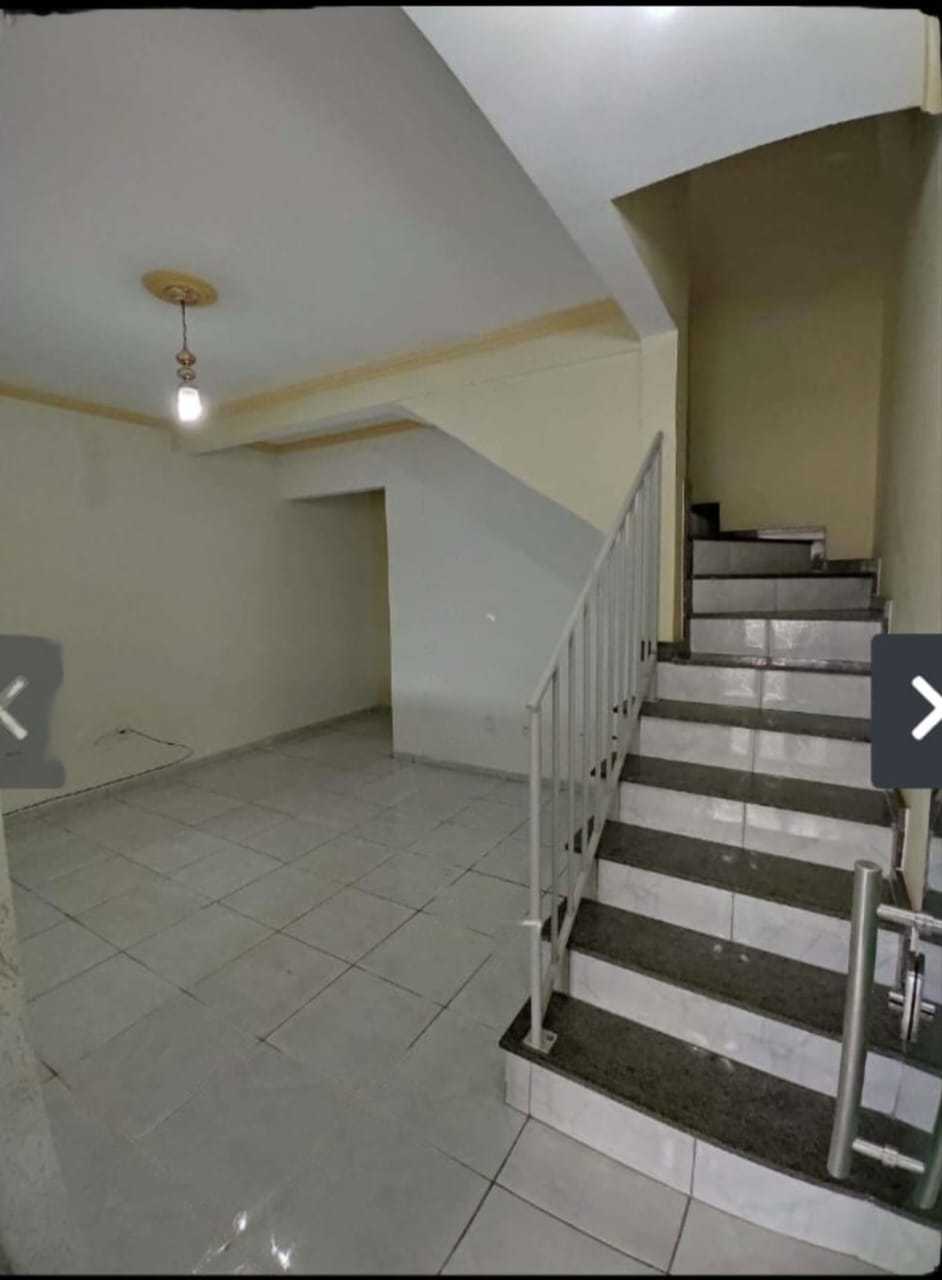 Casa à venda com 3 quartos, 220m² - Foto 7