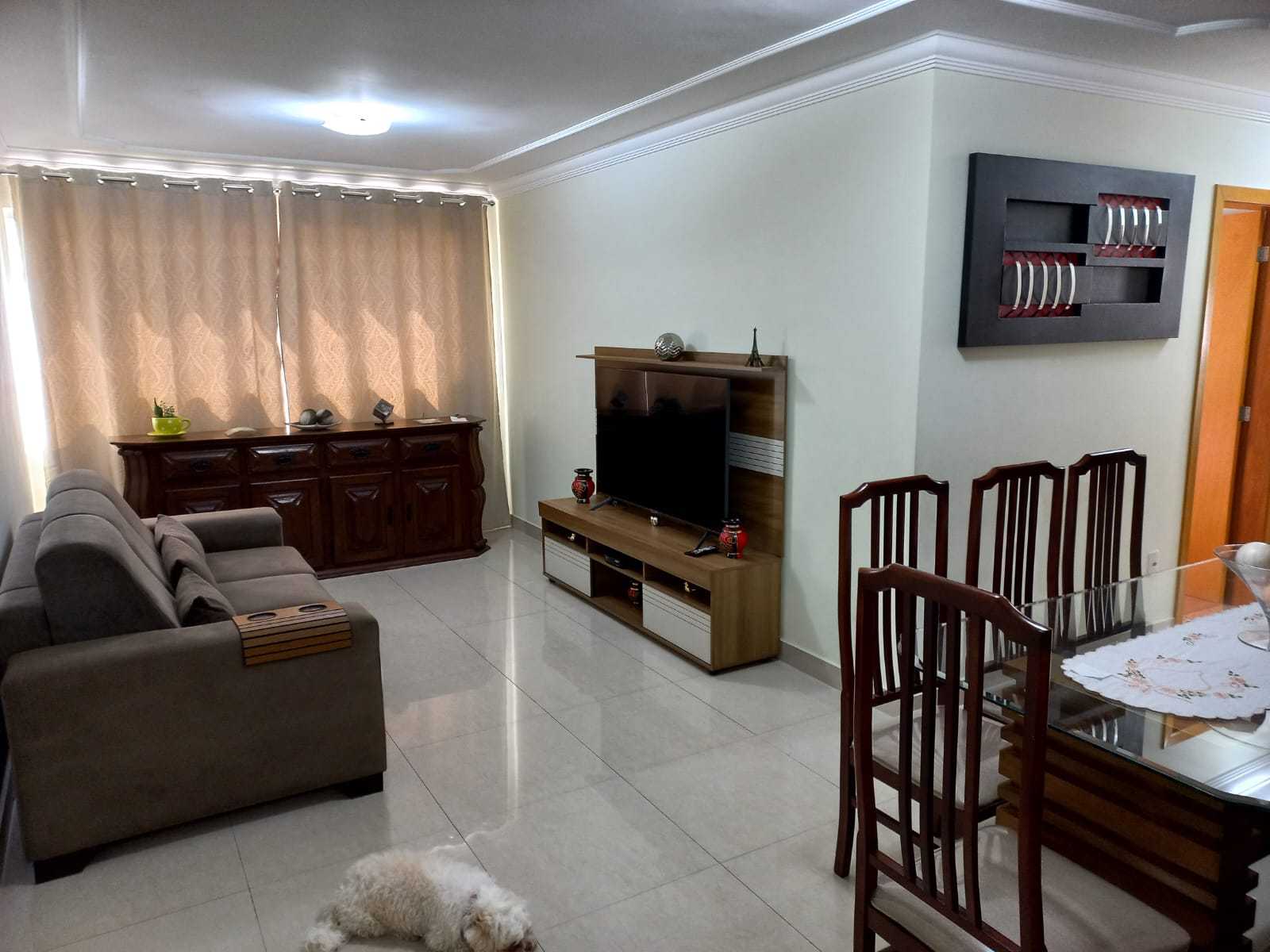 Apartamento à venda com 3 quartos, 212m² - Foto 4