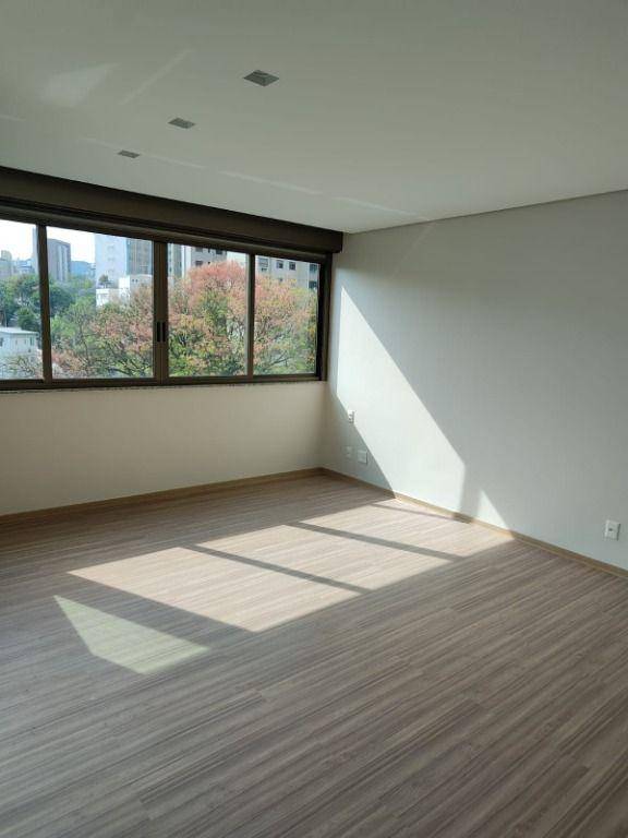 Apartamento à venda com 4 quartos, 247m² - Foto 22