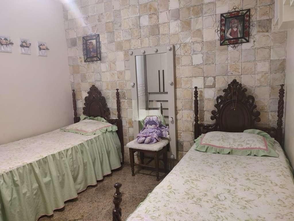 Casa de Condomínio à venda com 3 quartos, 1000m² - Foto 21