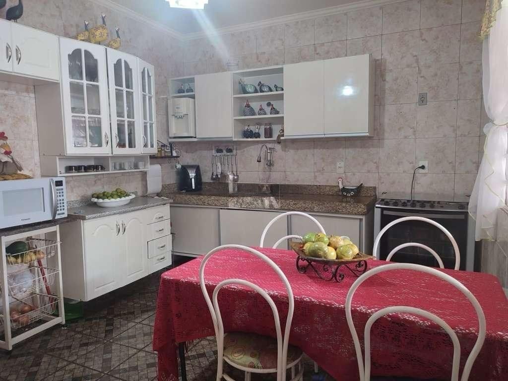 Casa de Condomínio à venda com 3 quartos, 1000m² - Foto 18