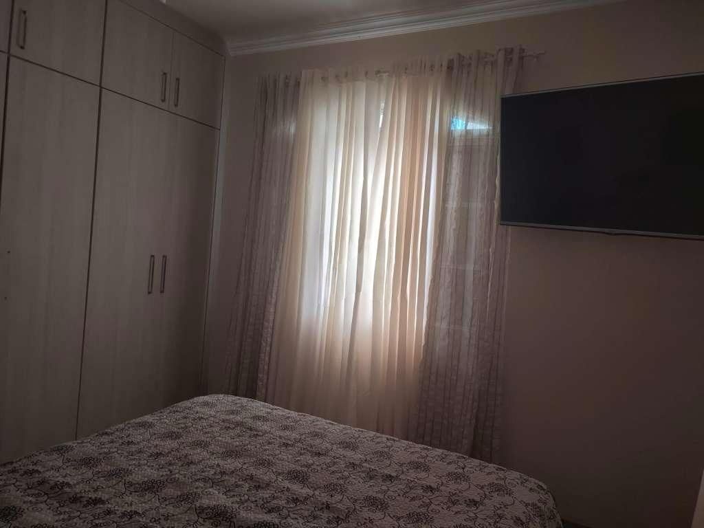 Casa de Condomínio à venda com 3 quartos, 1000m² - Foto 1